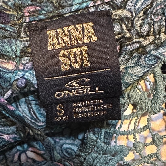 O'Neill Green and Black Crochet Detail Tank Top - Picture 4 of 5